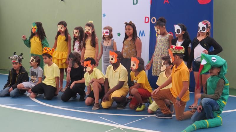 dia-do-amigo-na-escola-